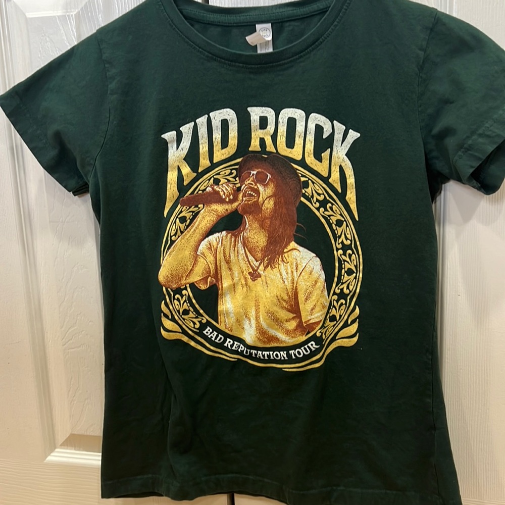 Kid Rock tshirt size M